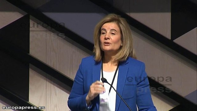 Báñez: Hasta 80.000 becarios cotizan a la SS.SS