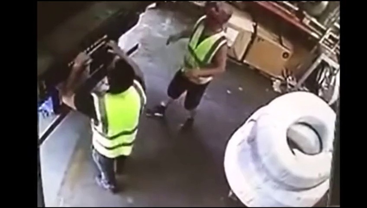Déchargement de camion : FAIL