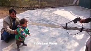 Check the Acting of Little Kid