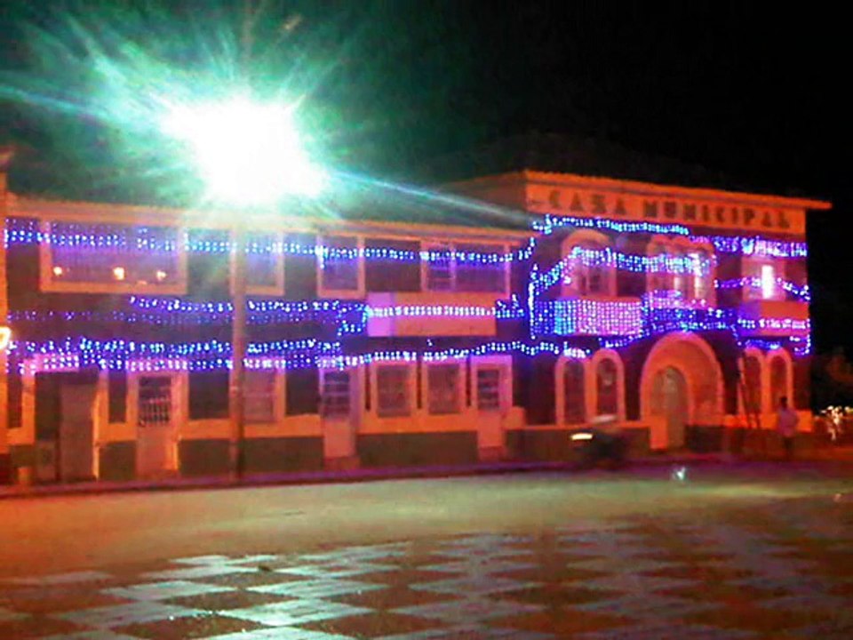 iluminacion y decoraciones navideñas