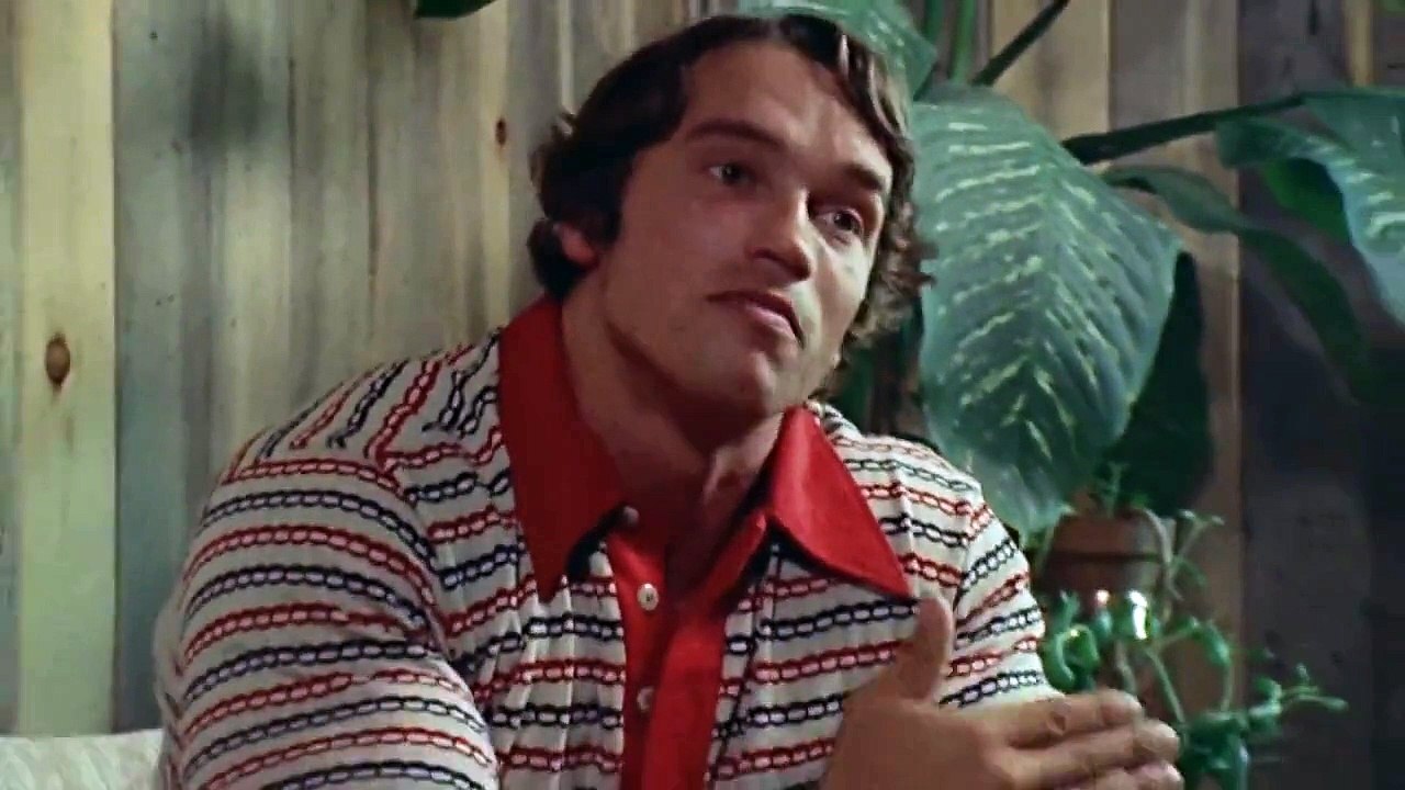 BODYBUILDING MOTIVATION - Pumping Iron