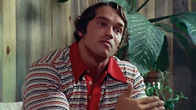 BODYBUILDING MOTIVATION - Pumping Iron