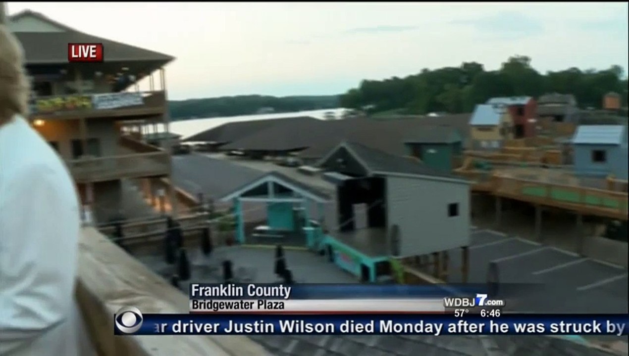 Gunman opens fire during live TV news report 2 journalists killed