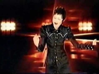 Karolina Goceva - Ljubov pod oblacite (Official video)