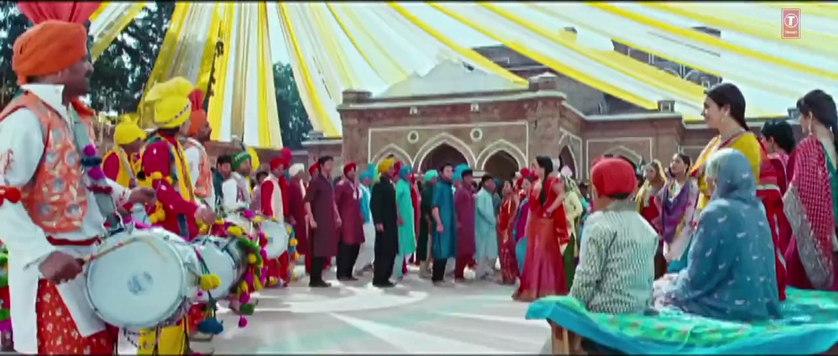 Tu Kamaal Di Full Video Song Son Of Sardaar _ Ajay Devgn, Sonakshi Sinha, Sanjay Dutt-E2C0dzbF2iw-www.WhatsApp8.CoM