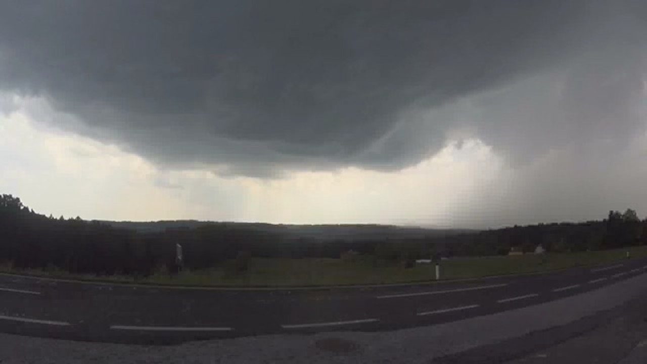 19/05/2015 - USTREAM - Aufnahme / Record 01