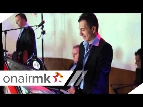 BORCE NAUMOVSKI I ORKESTAR FAVORITI MAKEDONSKI NARODEORKESTAR FAVORITI KONTAKT TEL. 072226434