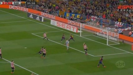 Lateral-direito Fabinho é convocado para o lugar de Daniel Alves