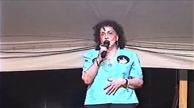 Open Mic 'Wonder Of You' Elvis Week 2012 (video)