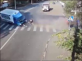 بالفيديو عباد كاتبلها ربي عمر جديد تعليقكم