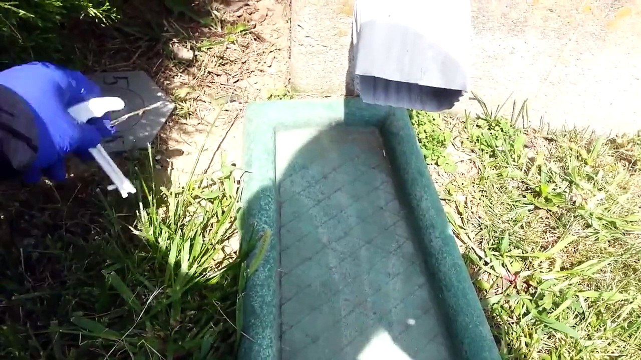 Hex Pro Termite Baiting System - Do It Yourself Termite Treatment