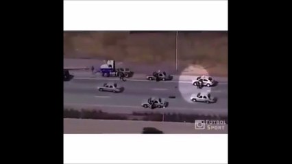 Ussain Bolt works for the police... Insane runner catching thief!