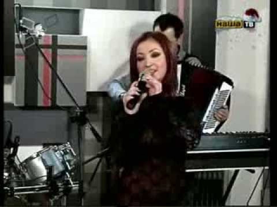 Lile Aleksova - Da mi puknes mila mamo ,da tresnes