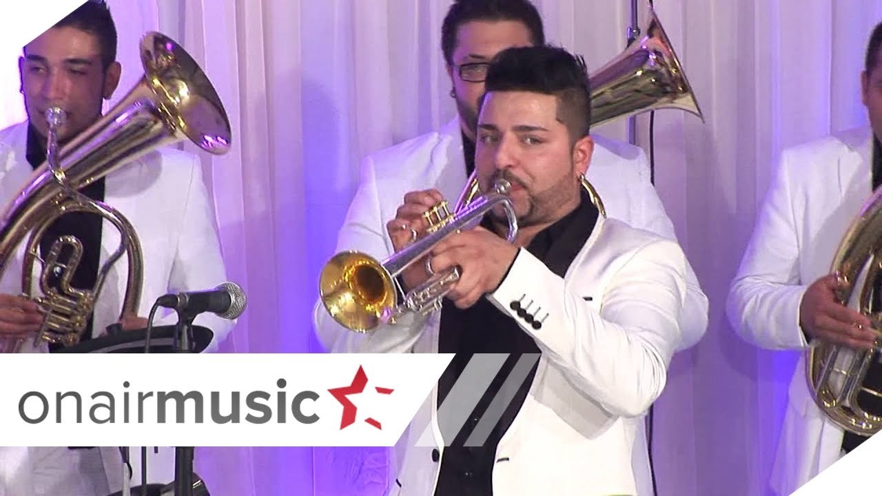 Zaljubena   Adrijana KES i Aguesevi Dzambo Orkestar  VO ZIVO