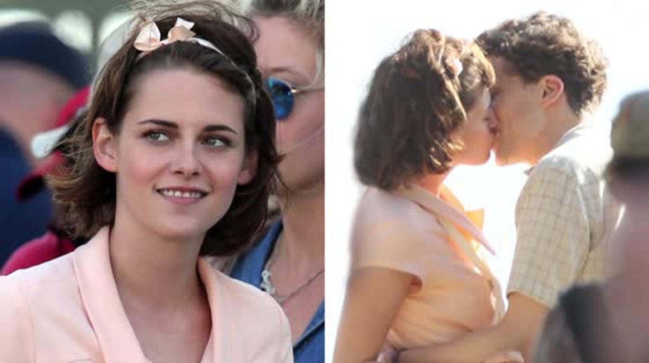 Kristen stewart küsst jesse eisenberg am set des neuen woody allen films