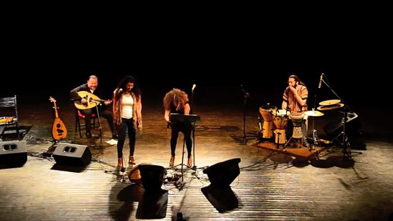 ©Ghalia Benali & Dina El Wedidi 2013/Hayamatni/غالية بنعلي و دينا الوديدي/ هيمتني