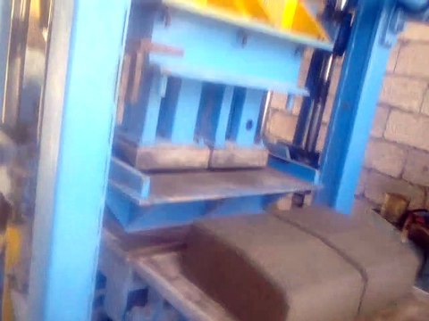 concrete paver Tile plant paver tile mold maker contact 0092-300-8021162 Mirza Muhammad Aslam