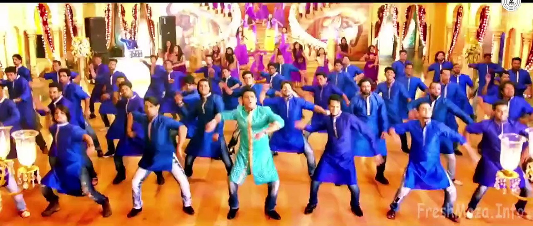 DJ Bajega To Pappu Nachega - Kis Kisko Pyaar Karoon (HD 720p)