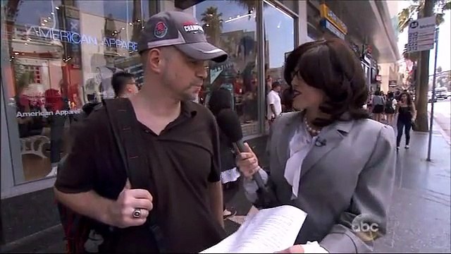 Miley Cyrus se deguise pour Jimmy Kimmel