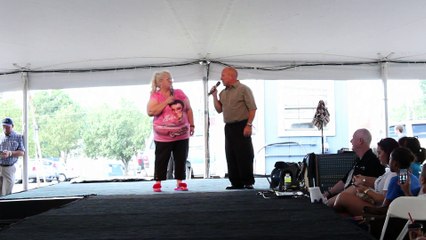 Donna Sobczak & Danny McCorkle sing 'Crawfish' Elvis Week 2015