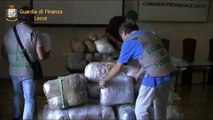 Lecce - gommone con 167 kg marijuana sequestrato nel Salento