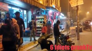 Peeing on People's And Bike's in Pakistan - Pee Prank - Epic reactions/ Prank in Pakistan by 6 Idiot