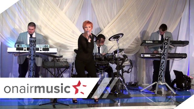Dovolno lud Tatjana Lazarevska i Molika Junior VO ZIVO