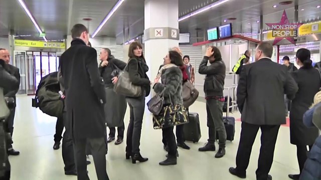 Carla Bruni : Nicolas Sarkozy, Valérie Trierweiler, la presse people, elle dit tout