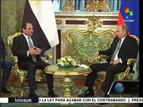 Dossier 8/26: Record Number of Refugees Crossing Mediterranean