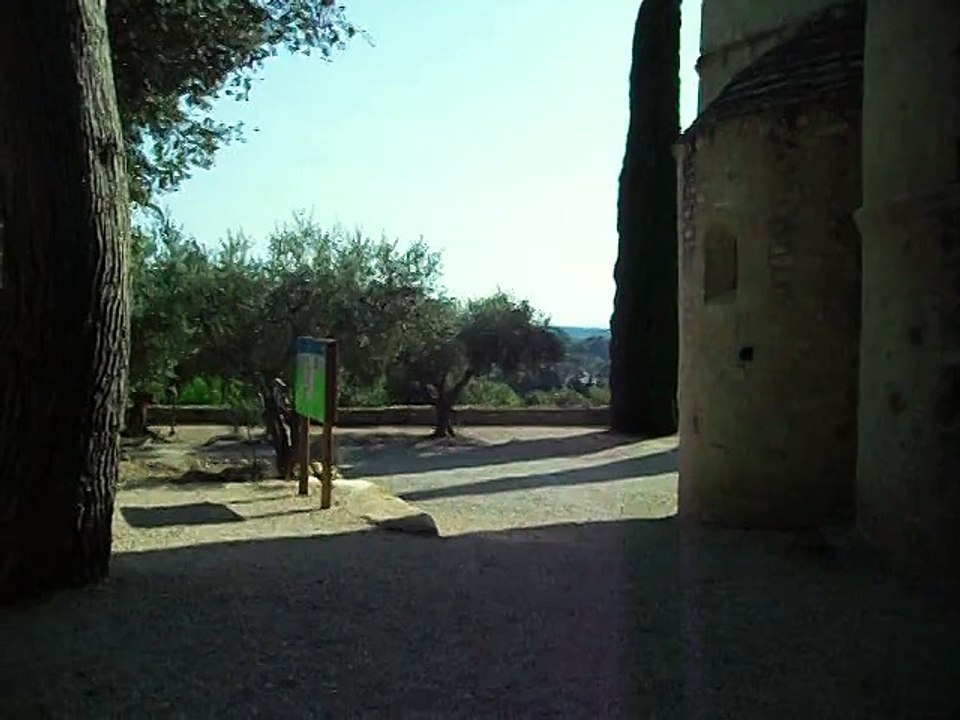Chapelle romane de Notre Dame d'Aubune et son jardin médiéval
