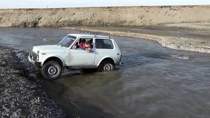 Top Auto Marques 2013 Une sélection de blagues mp4