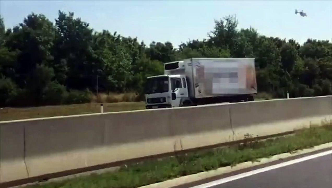 Des dizaines de migrants retrouvés morts dans un camion en Autriche