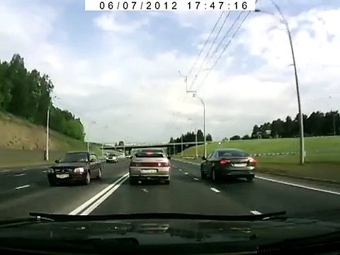 ДТП - Столкнулись 5 автомобилей на трасса Е95