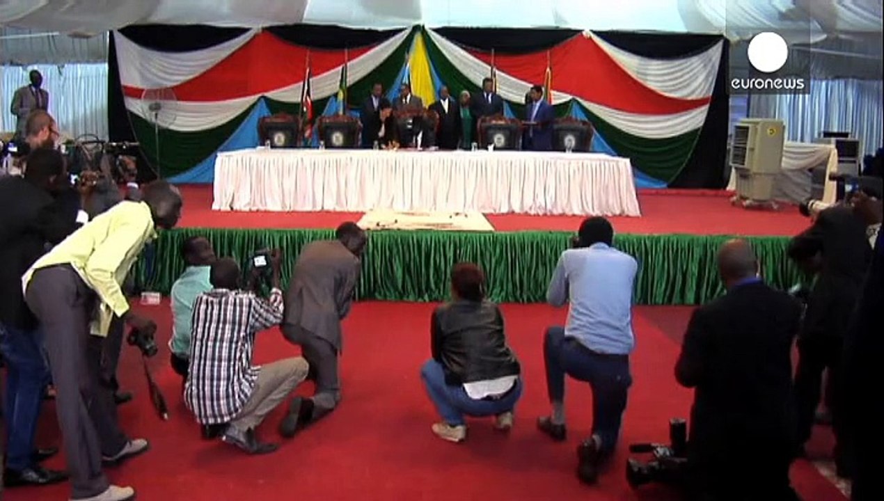 Südsudan: friedensabkommen unterzeichnet