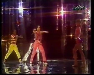 Sheila   Singin' In The Rain  Full