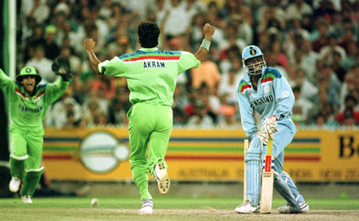 {NEW} Wasim Akram All Magical Wickets In A Career | HD