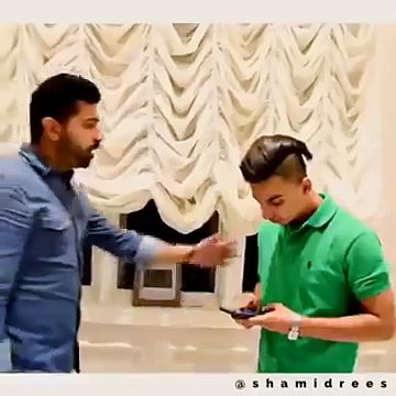 Har iK Dost Kamminaa Hota Hai ( funny Clip must watch )
