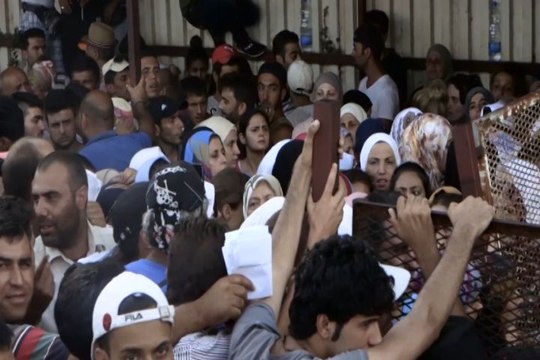 El largo camino de los niños refugiados hacia Europa