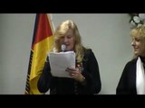 Renate Jakupca reads a funny German Christmas poem