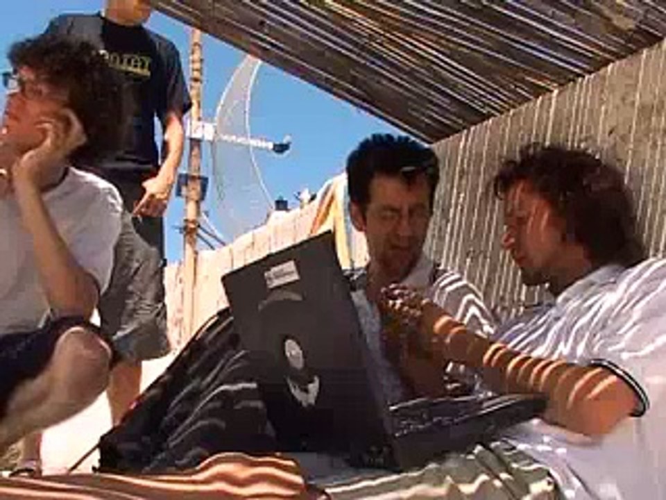 En busca de Hackers - FINAL