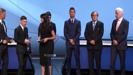Cristiano Ronaldo boring when Messi give the interview at Best Player in Europe 2014-2015