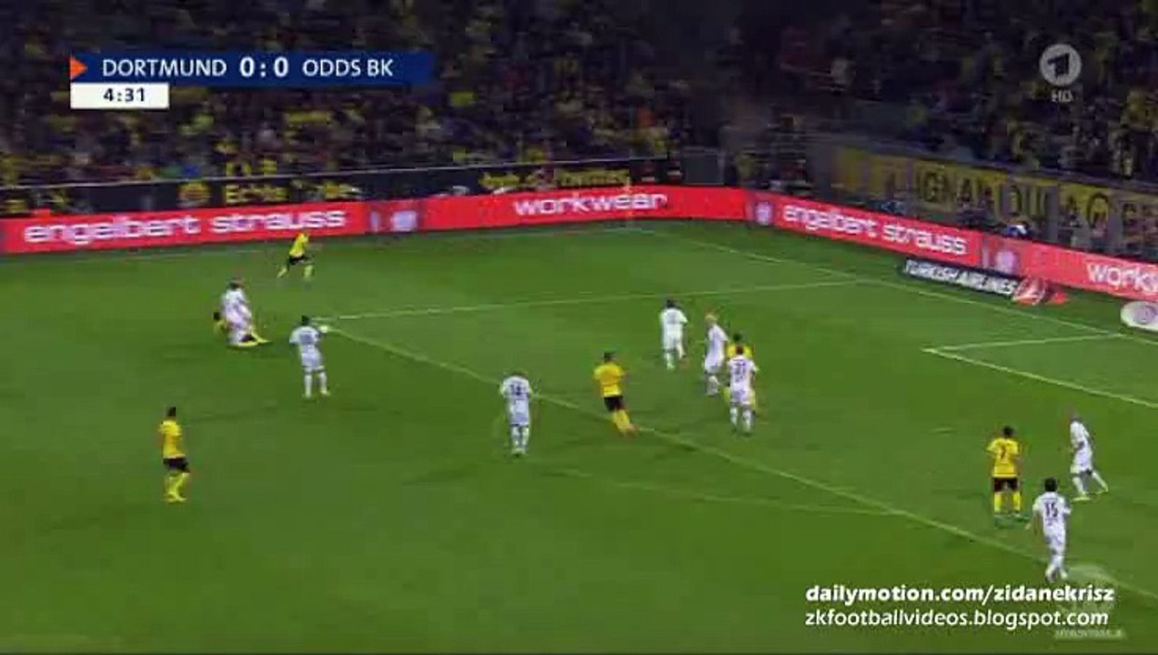 Marco Reus Amazing Shot | Borussia Dortmund v. Odds Ballklub - Europa League 27.08.2015 HD