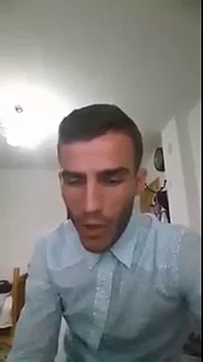 Burim Ademi-Femrat Kur I Kqyrin Fotot E Shoqev Tveta