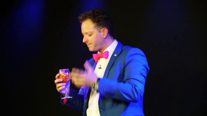 Magician proposes using alphabetti spaghetti