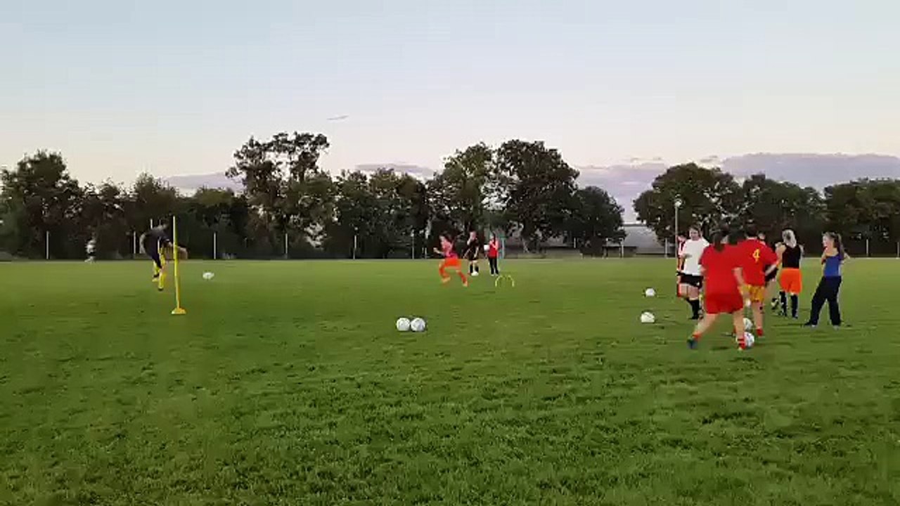 Les Premiers Entrainements v3