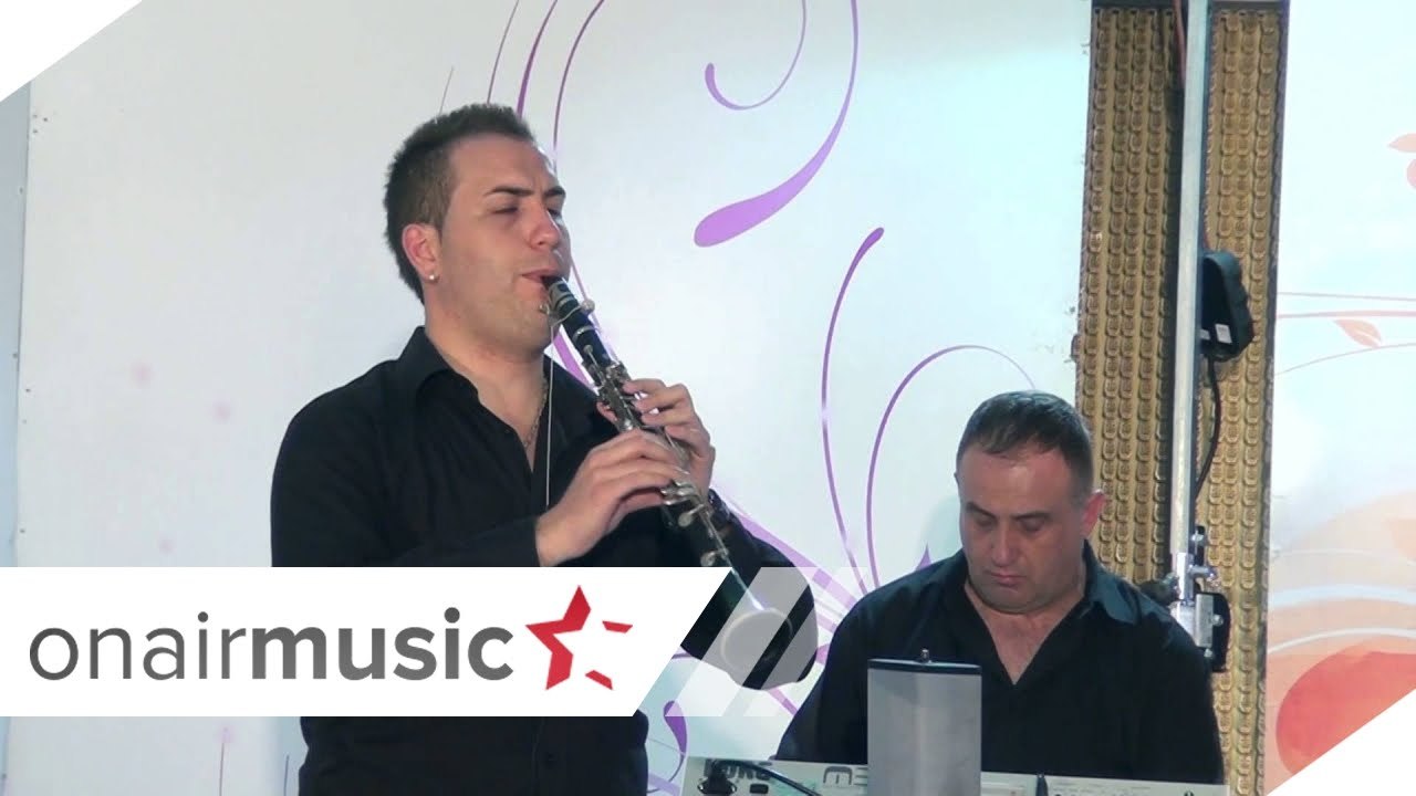 Edna pesna jas da zapejam   VO ZIVO   Stiv i Grupa molika