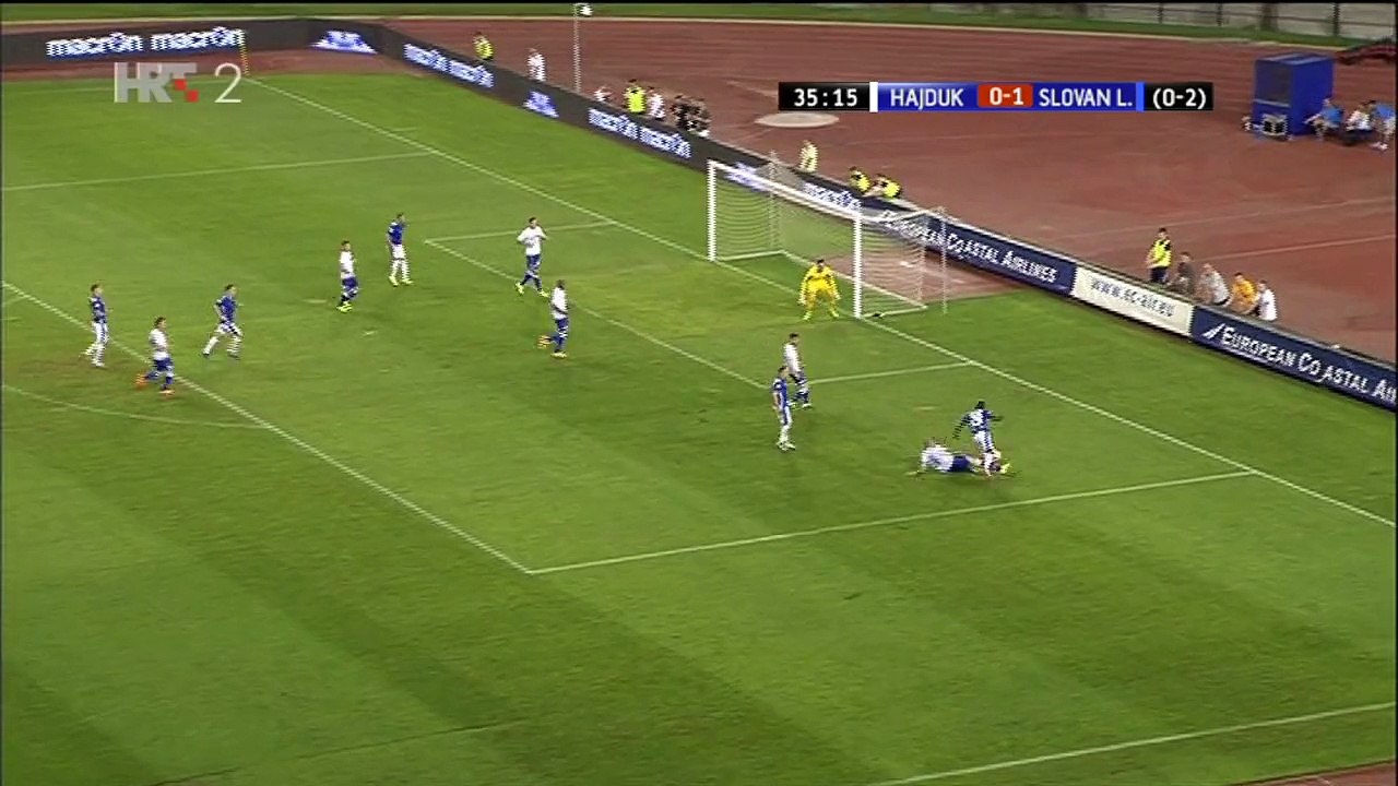 Hajduk - Slovan (L) 0-1, mogući penal za Slovan (36', 0-1), 27.08.2015. HD