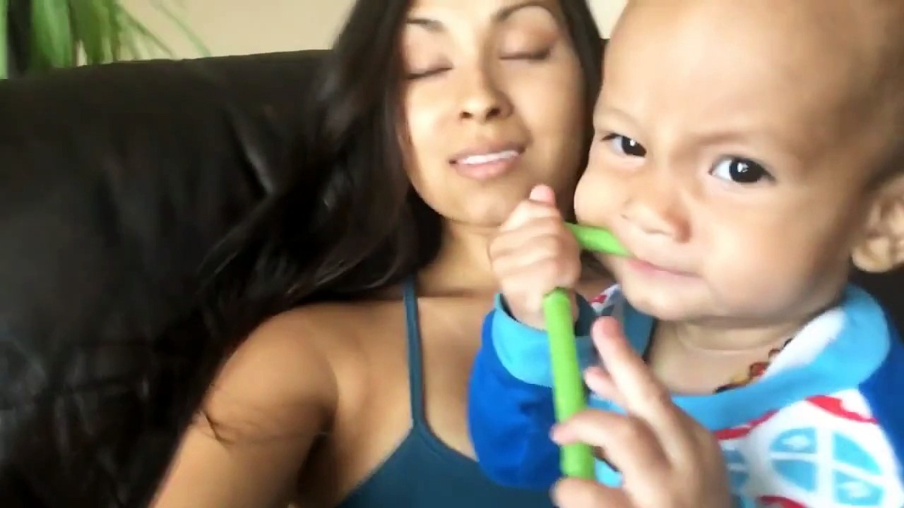 TROUBLE BREASTFEEDING   DONATE YOUR BREAST MILK