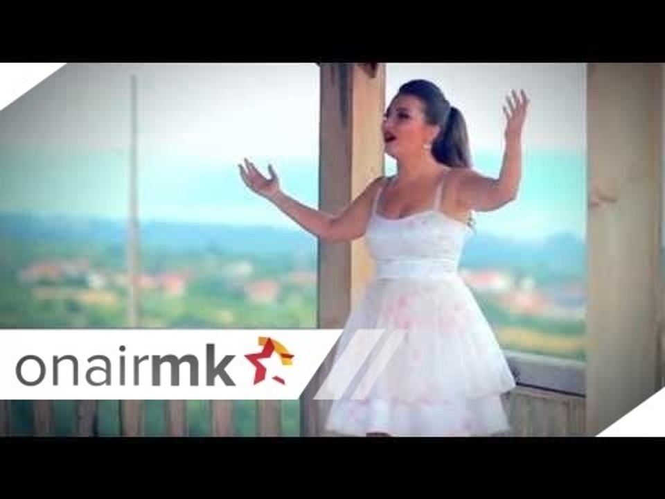 Elena Jovceska -  Samo veselo (Folk fest Spasovden 2014)