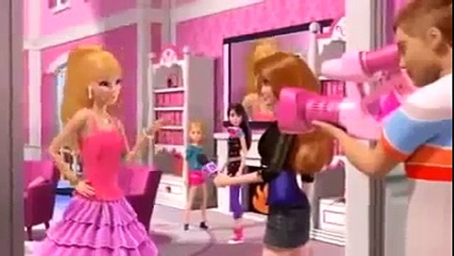 Barbie Life in the Dreamhouse - Adiós brillo, Adiós Parte 1 (Español Latino)